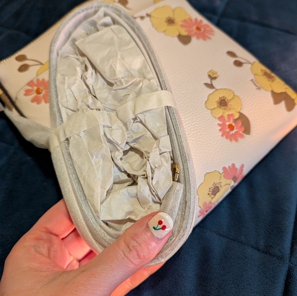 Coach cross body bag - Picture 4 of 4